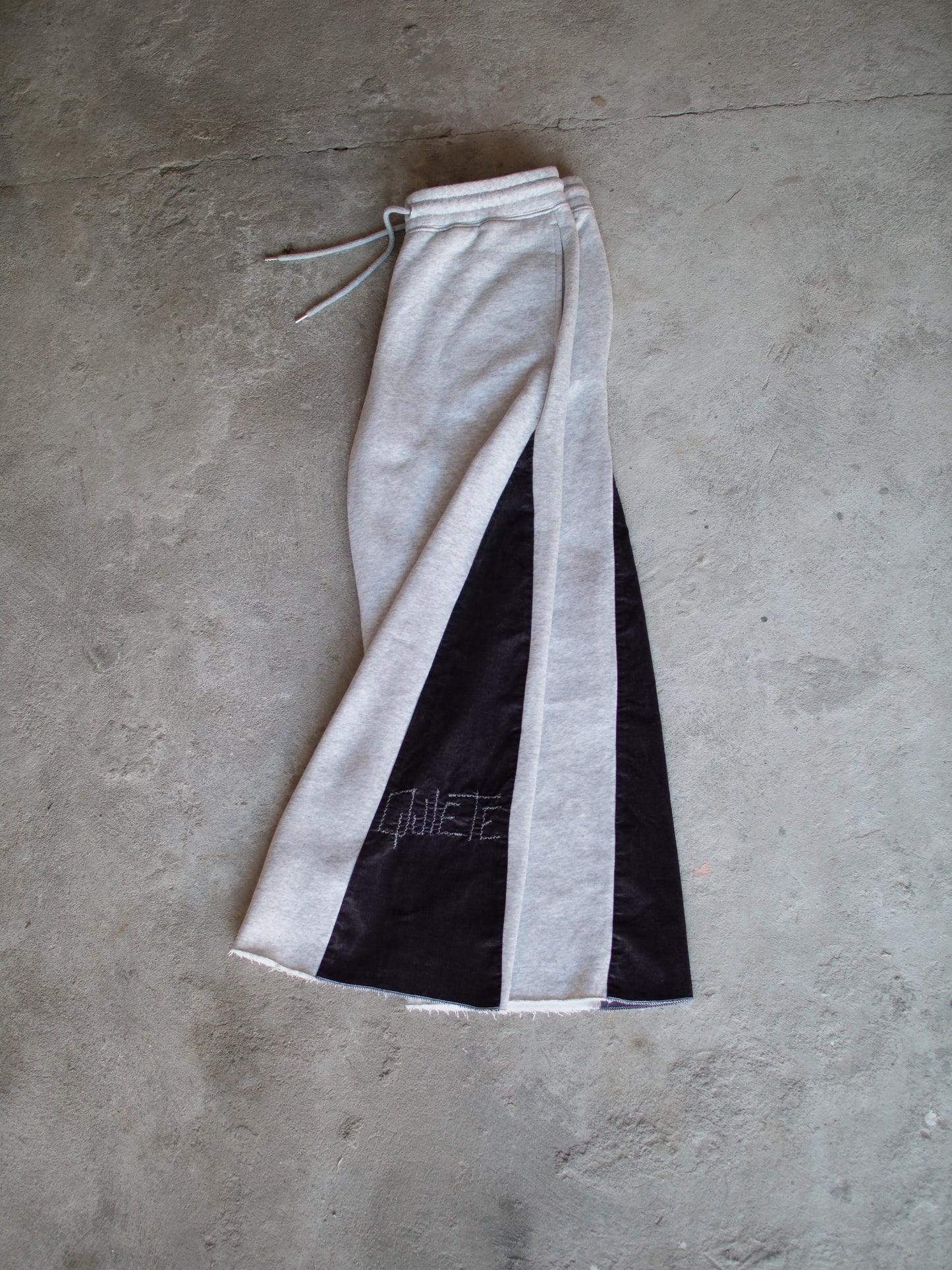 quiete pants