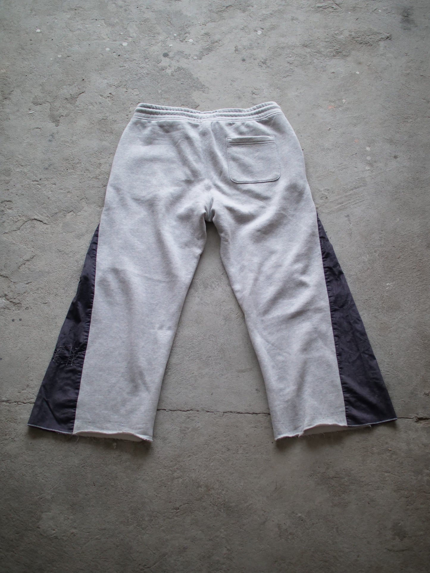 quiete pants